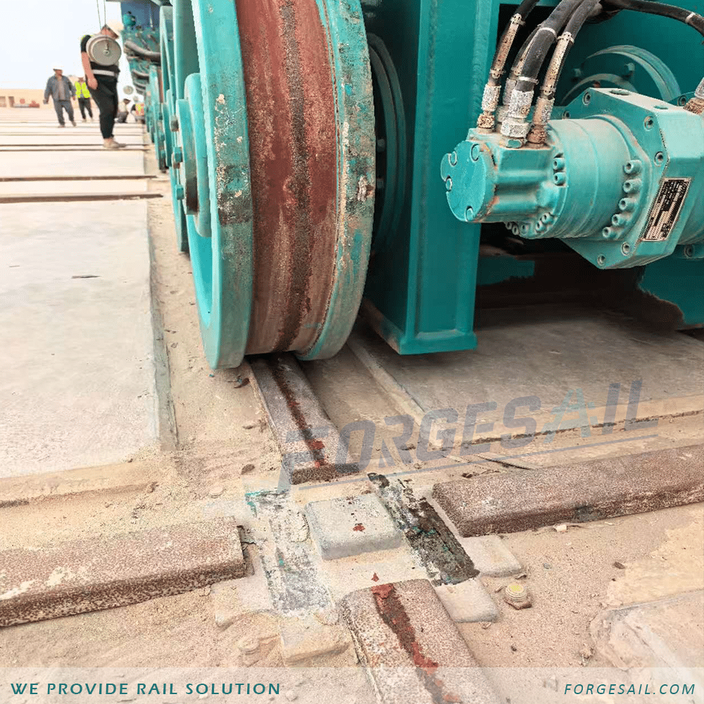 Heavy-duty rail system for 23,470-ton transfer bogie at King Salman Maritime Yard