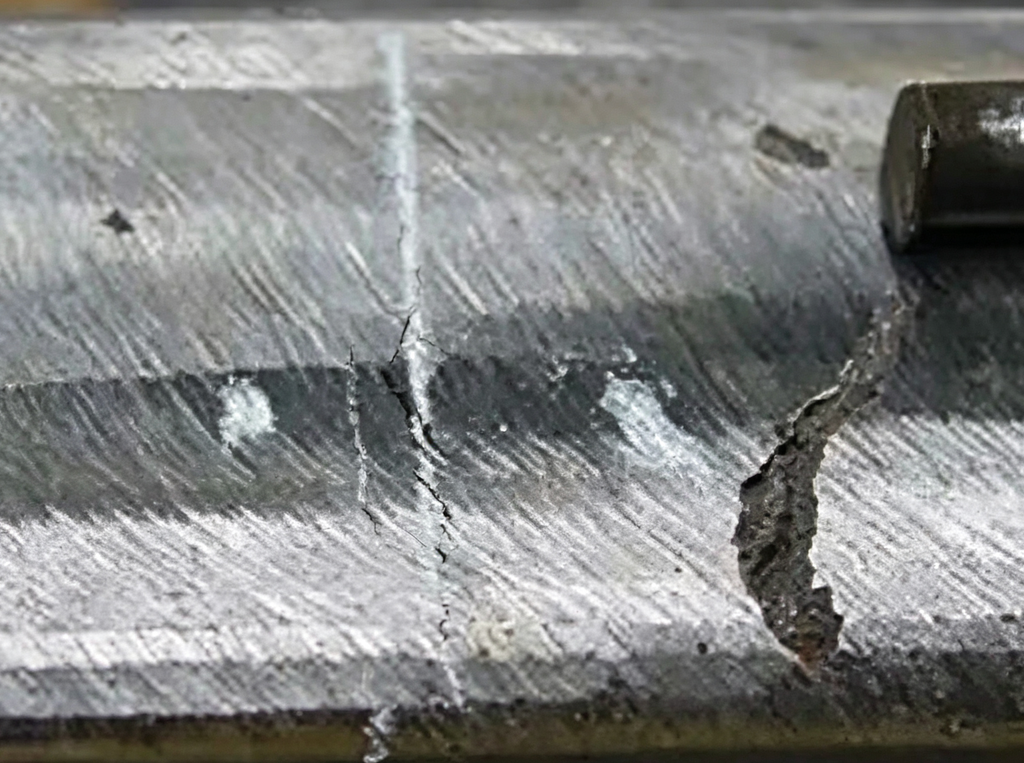 Thermite welding defects slag inclusion trapped in rail weld